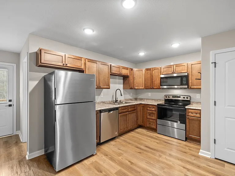 1655 Evans Rd #A4 — Photo 4