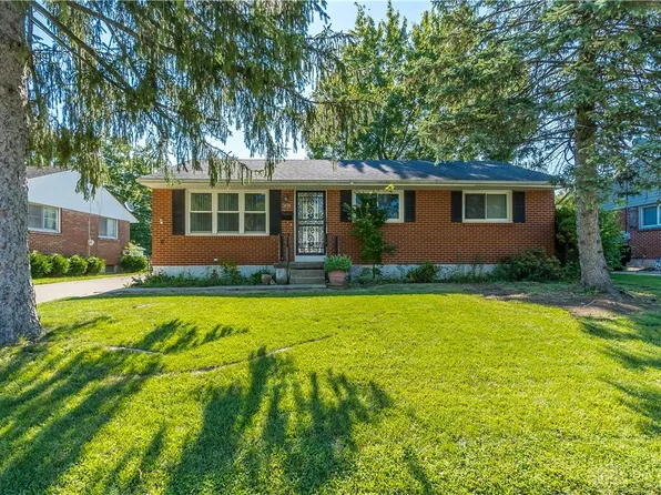 3608 Valleywood Dr, Dayton, OH 45429