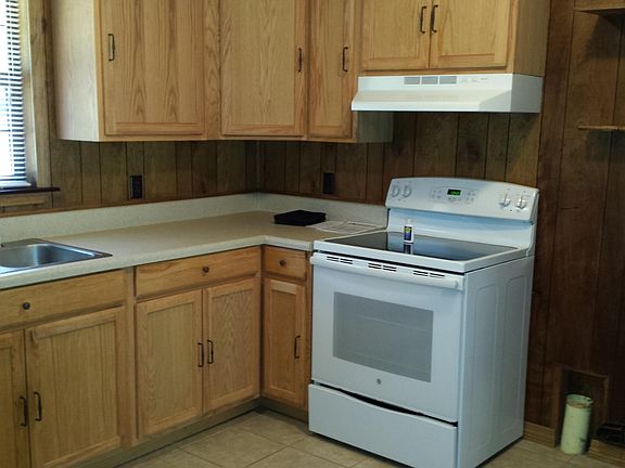 4th image of 6822 Larriet Ln