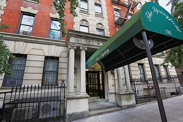 Rented by Charles Coutinho LLC | media 17