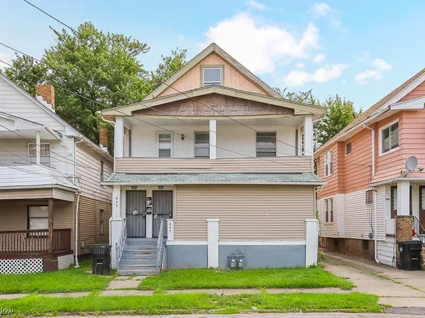 945 Rudyard Rd, Cleveland, OH 44110