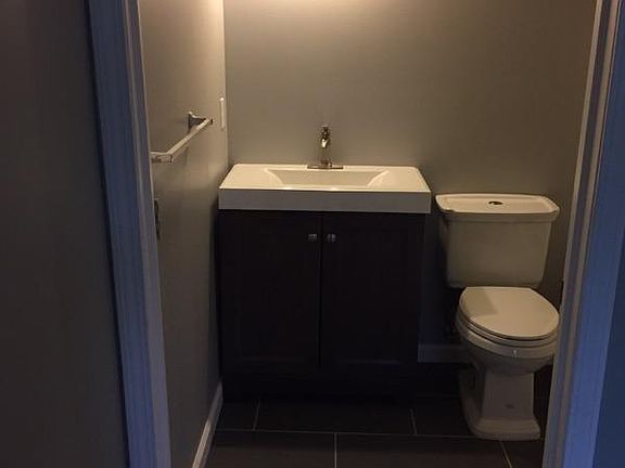 5th image of 249 Princeton Dr