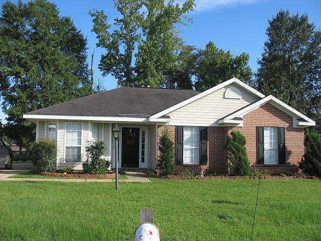 1st image of 1782 Woodmont Dr