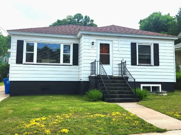 345 W Park St, Marquette, MI 49855