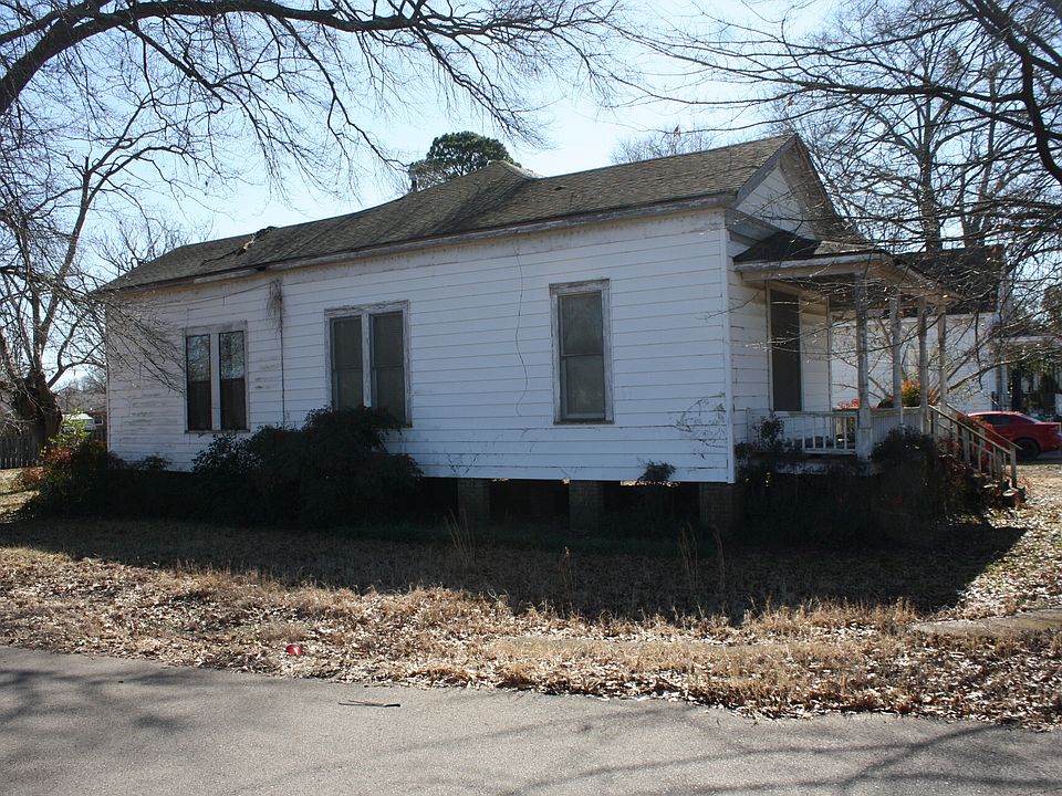 2nd image of 203 S Ansley St