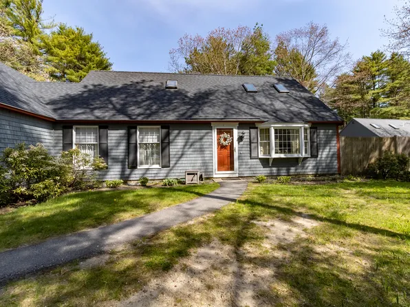 32 Ward Circle #32, Brunswick, ME 04011