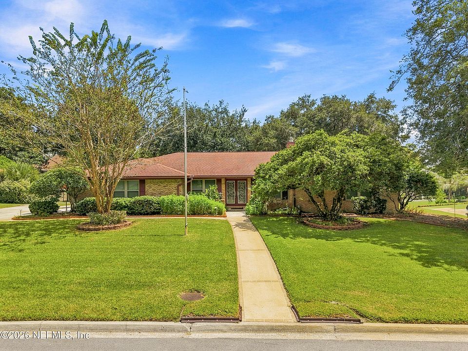 1st image of 309 DEVONSHIRE Lane