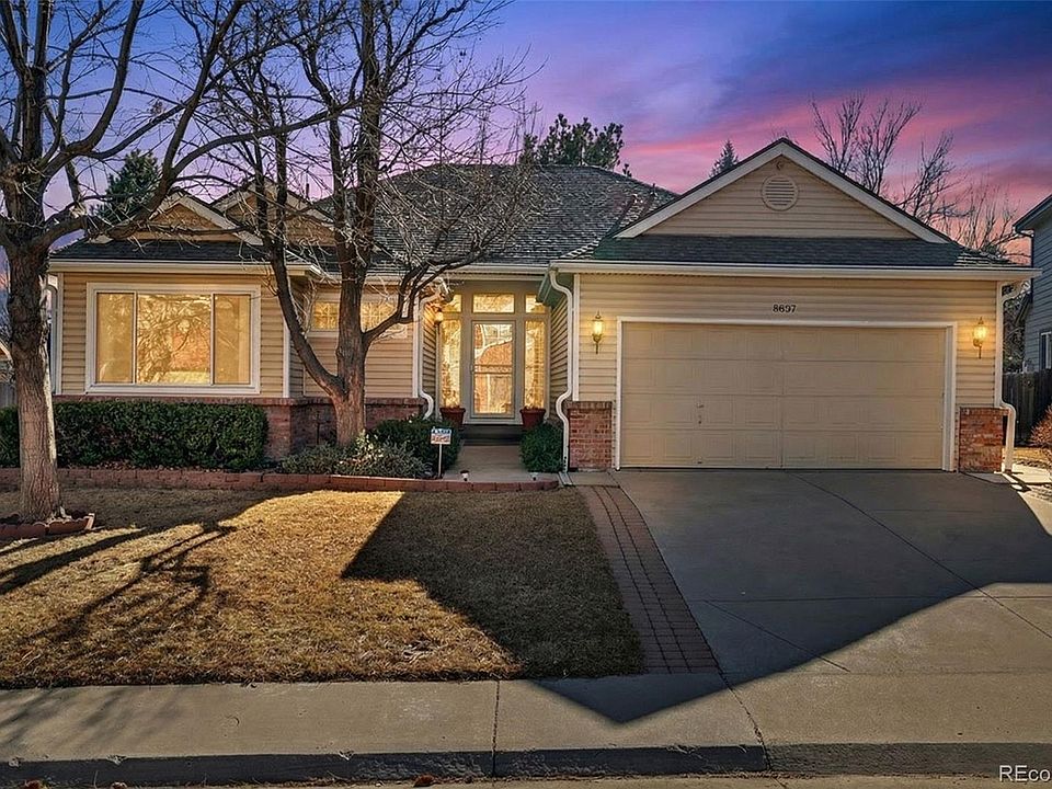 1st image of 9837 Grove Circle