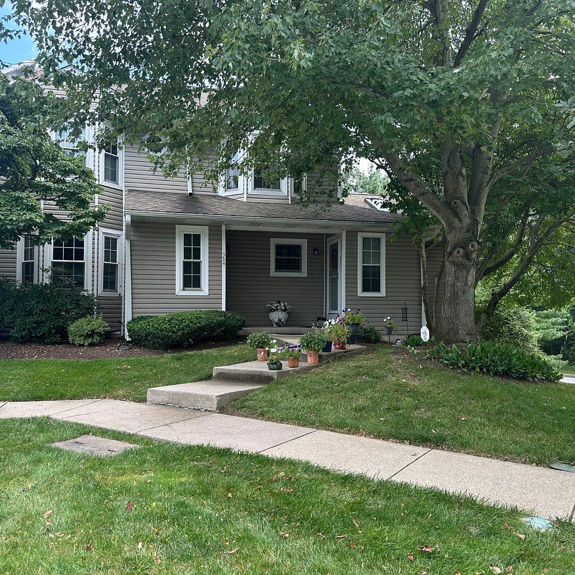 2 bed, 2.5 bath, 1019 sqft, $2,500 — Photo 1