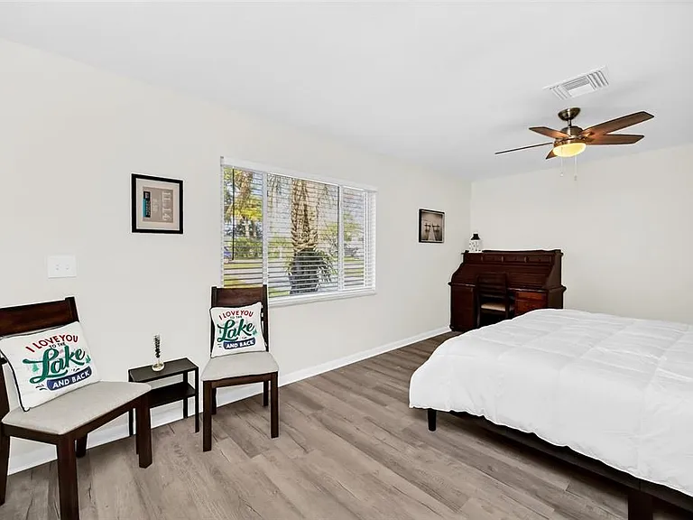 5 SE Ocale Way — Photo 9