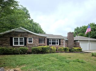 360 Pinkney St, Winder, GA 30680