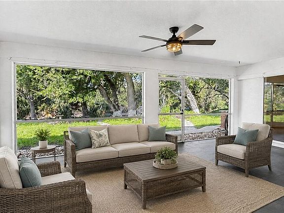 3rd image of 297 Flamingo BLVD
