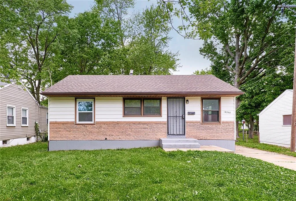 10359 Renfrew Dr photo 1