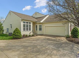 5918 Longleaf Dr, Lawrence, KS 66049