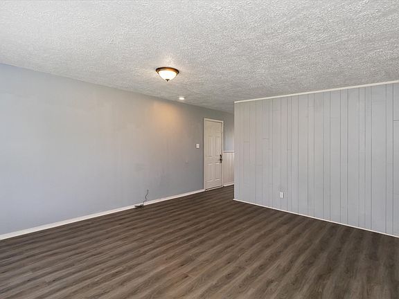 4th image of 6509 E 46th St