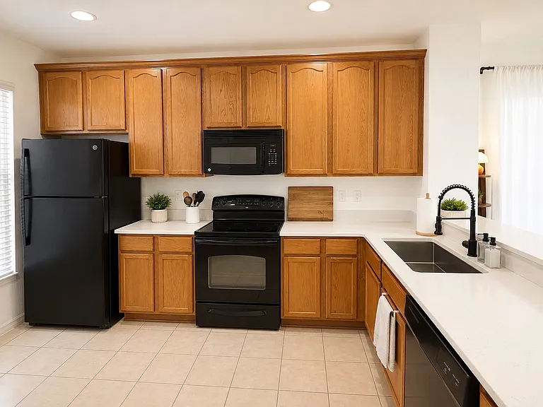 10805 Savannah Wood Dr #204 — Photo 3