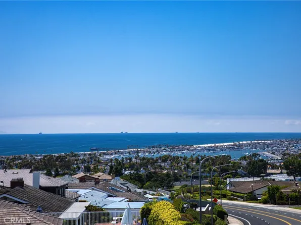 1039 Tiller Way, Corona Del Mar, CA 92625