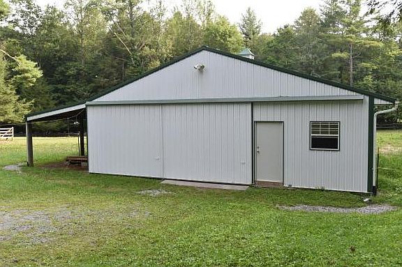 5th image of 150 Trail Horse Way