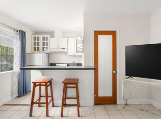 2435 3rd St APT 11, Santa Monica, CA 90405