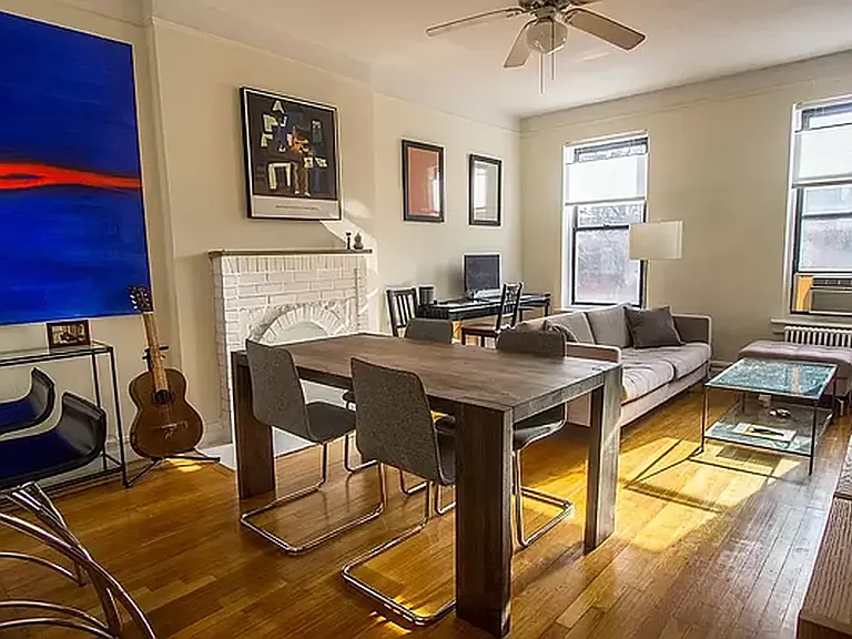 21 Bank St #3R — Photo 2