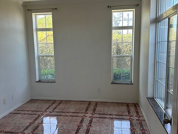 2nd image of 13639 Foster Ave Unit 1