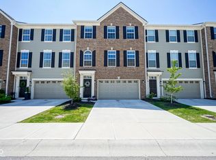 6871 Adalene Ln, Carmel, IN 46033