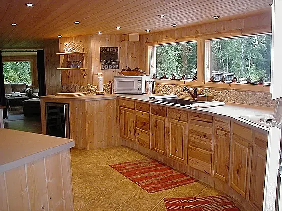 85103 Underhill Rd — Photo 1
