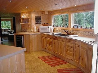 85103 Underhill Rd, Seaside, OR 97138