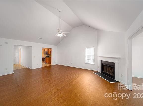2nd image of 4129 Robinwood Dr