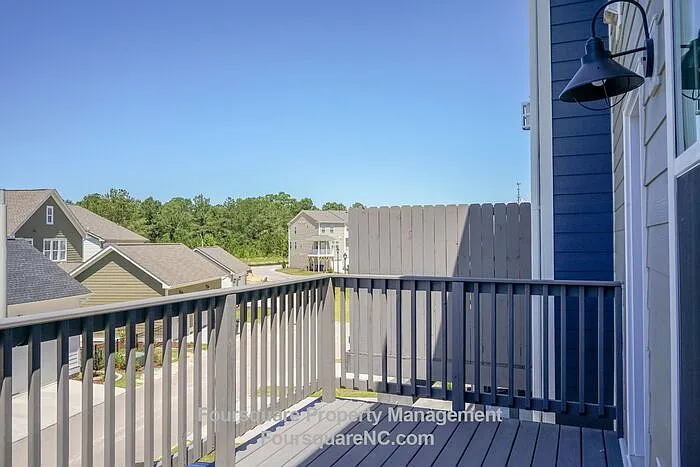 6405 Giddings St — Photo 7