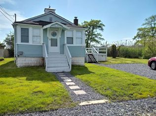 42 Locust Dr, Mastic Beach, NY 11951