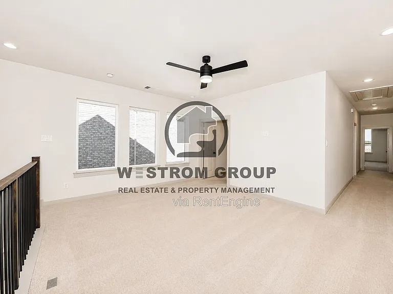 320 Walker Pkwy — Photo 32