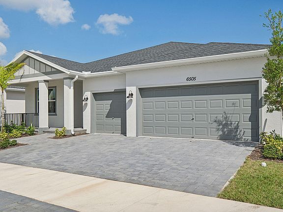 2nd image of 6505 NW Cloverdale Avenue