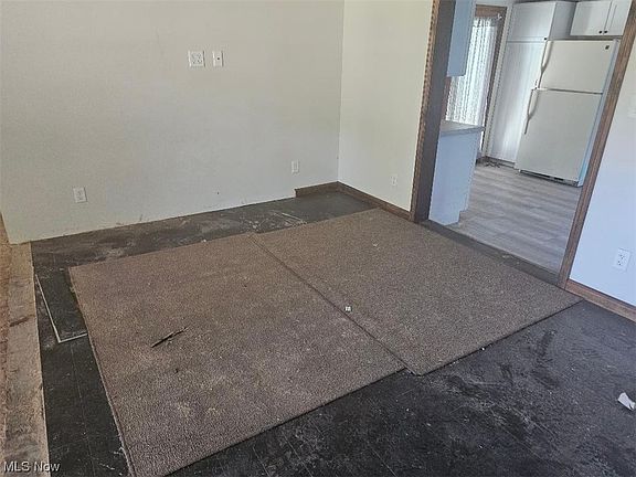 5th image of 8171 Atwood Pl