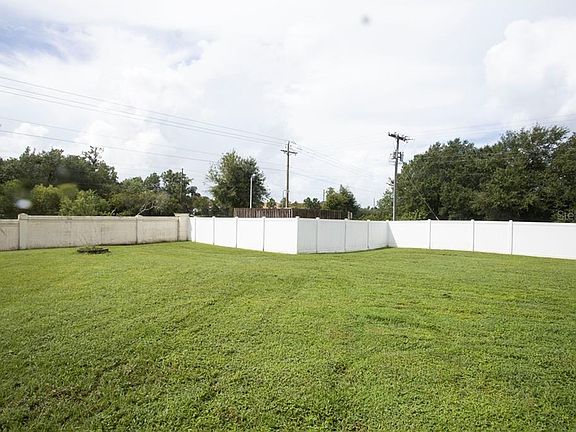 3rd image of 11749 Brenford Crest Dr
