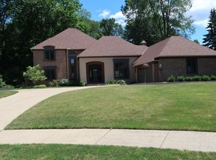 2455 Pebblebrook, Westlake, OH