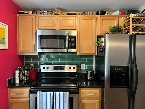 1 bed, 500 sqft, $1,800 — Photo 4