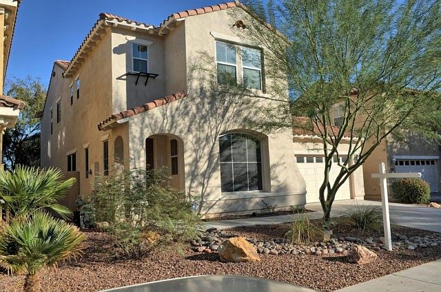 1st image of 1100 W Dawn Dr