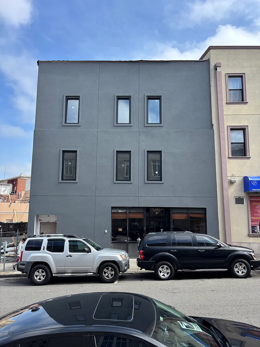 Building Photo - 14 Garden St #2
