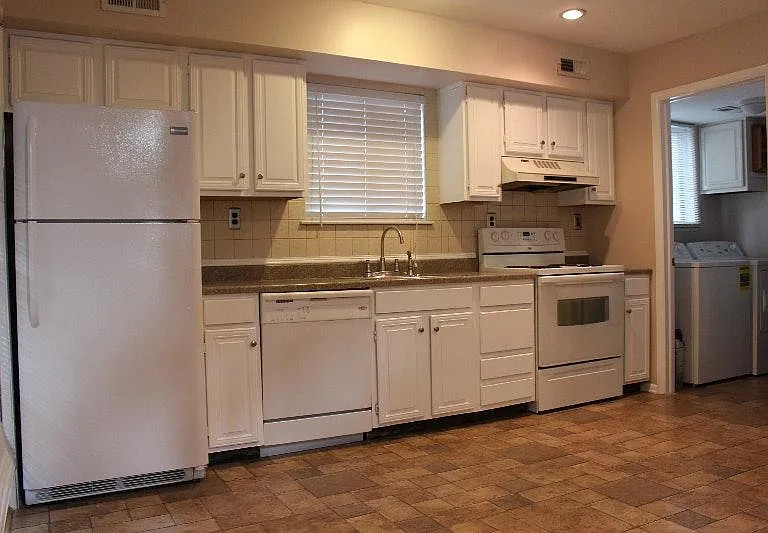 257 Gemini Dr #1D — Photo 5