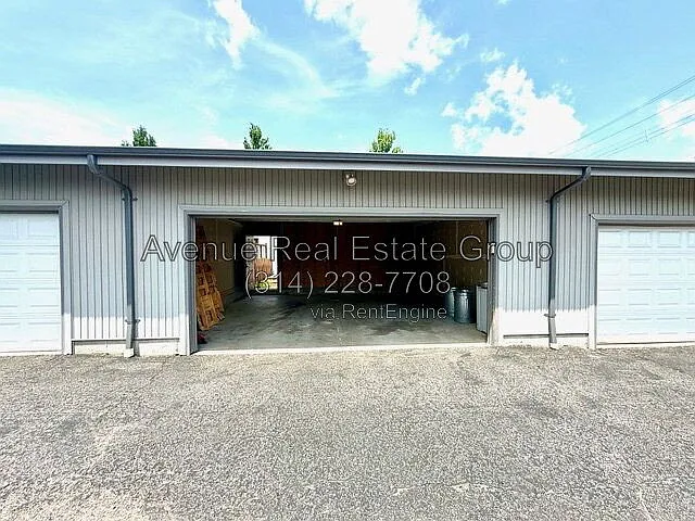 4153 McPherson Ave — Photo 16