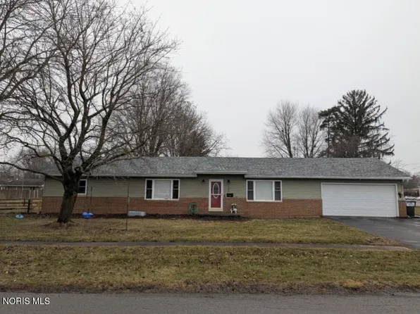 100 Warrington Ave, Findlay, OH 45840