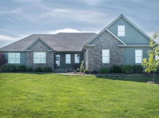 13701 Allen Rd, Carterville, IL 62918
