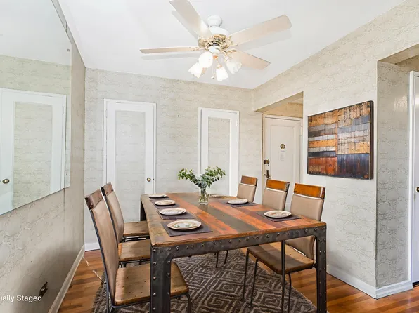 2514 East 7th Street image 4 of 17