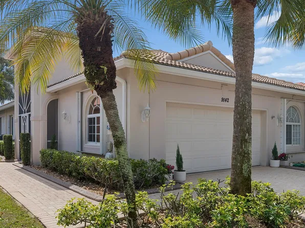 9142 BAY POINT Circle, West Palm Beach, FL 33411