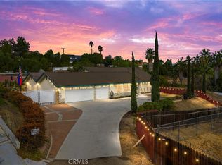 6452 Valley Dr, Riverside, CA 92505