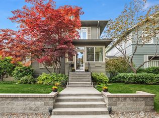 2527 10th Ave W, Seattle, WA 98119