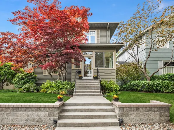 2527 10th Avenue W, Seattle, WA 98119
