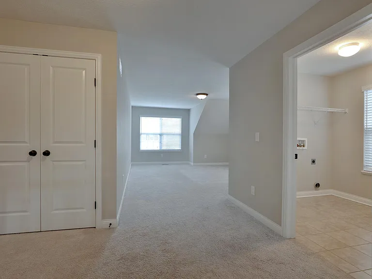 1412 Leesland Dr — Photo 33