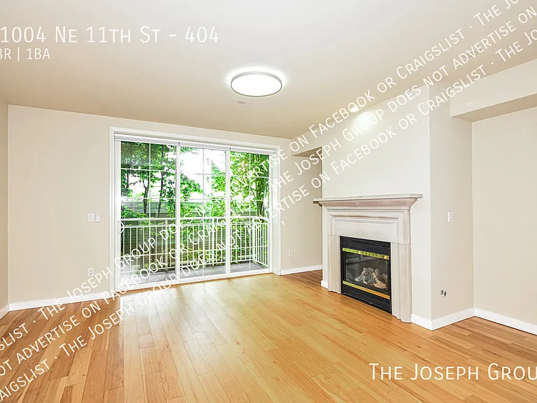 11004 NE 11th St #404 — Photo 1